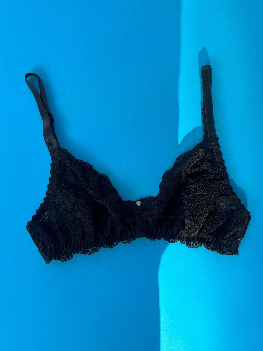 Clo: Fortuna Lace Wireless Soft Bra - Black - Image 4