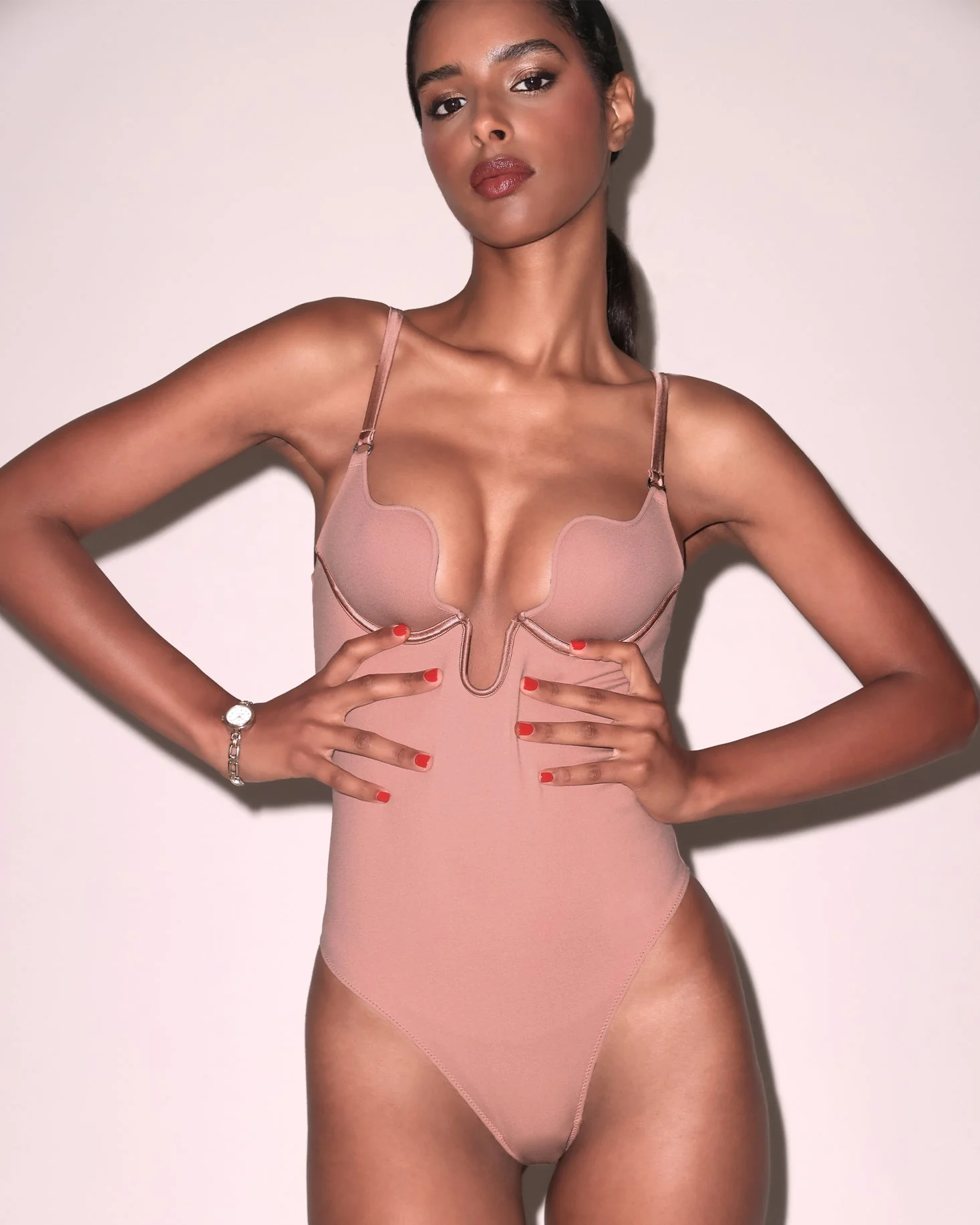 Fleur du Mal: Le Stretch Micro Seduce U Plunge Bodysuit - Tan - Image 3