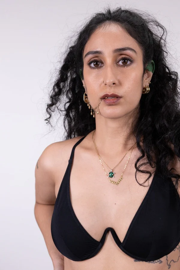 La Fille d'O: Changes Mono Wire Bikini Top - Black - Image 7