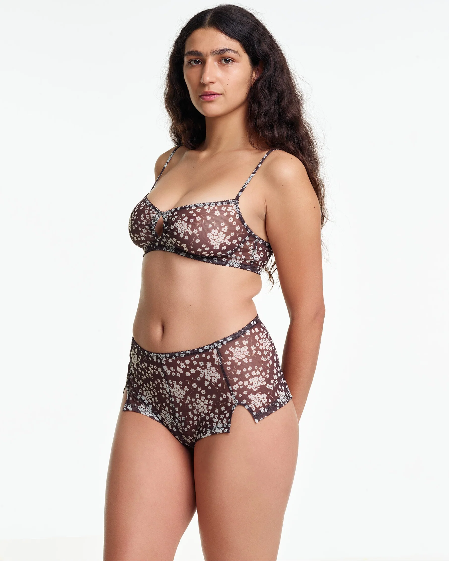 Yasmine Eslami: Nina Bralette - Blossom - Image 4